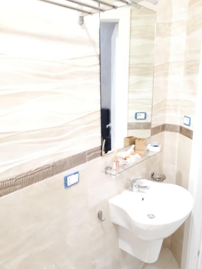 Gold House Hotel La Spezia Ngoại thất bức ảnh