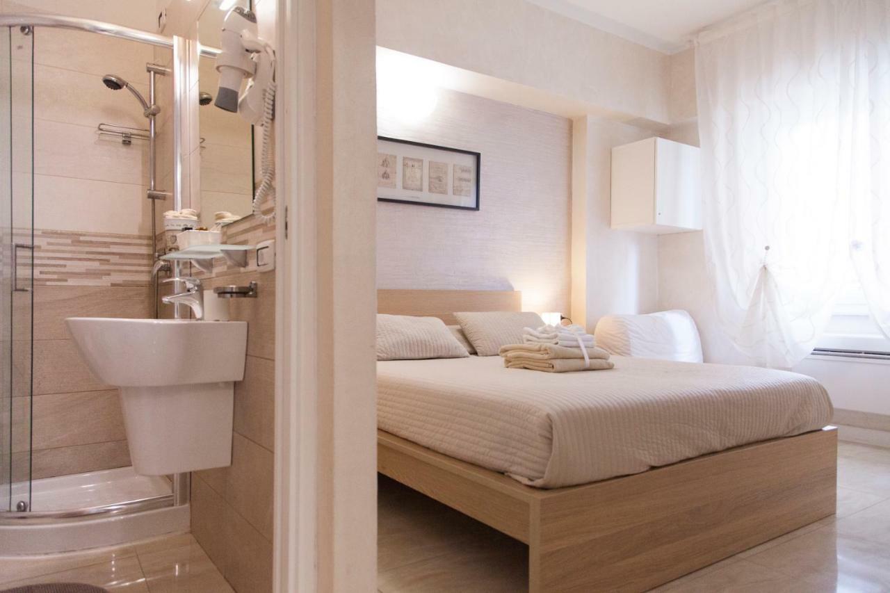 Gold House Hotel La Spezia Ngoại thất bức ảnh